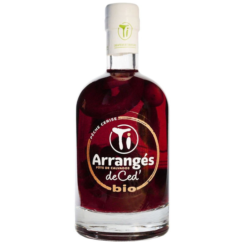 Rhum arrangé Ti arrangé de Ces Pêche-cerise